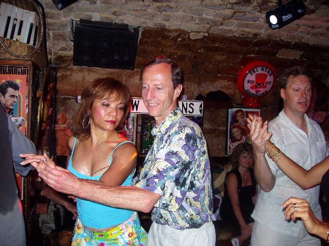 min 2004 09 30 Club Zed 060